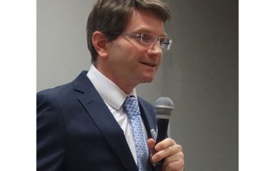Un chèque de 3500 € offert par le Rotary-Club de Bourg-en-Bresse